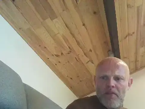 davigochi77bcn online show from 03/20/25, 09:35