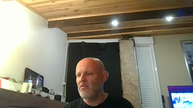 davigochi77bcn online show from 11/06/25, 07:04