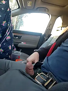 Snapshot of Hotredheadandtoungelasher chatting on 01/10/25, 01:09 Hotredheadandtoungelasher online show from 01/10/25, 01:09