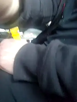 Snapshot of Hotredheadandtoungelasher chatting on 01/15/25, 01:20 Hotredheadandtoungelasher online show from 01/15/25, 01:20