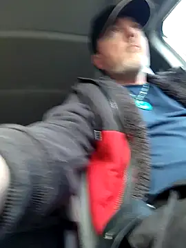 Snapshot of Hotredheadandtoungelasher chatting on 01/16/25, 08:57 Hotredheadandtoungelasher online show from 01/16/25, 08:57