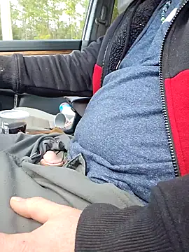 Snapshot of Hotredheadandtoungelasher chatting on 02/06/25, 05:40 Hotredheadandtoungelasher online show from 02/06/25, 05:40