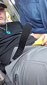 Snapshot of Hotredheadandtoungelasher chatting on 02/08/25, 06:44 Hotredheadandtoungelasher online show from 02/08/25, 06:44