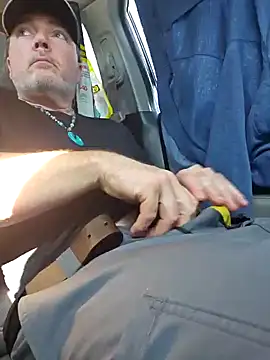 Snapshot of Hotredheadandtoungelasher chatting on 02/10/25, 10:30 Hotredheadandtoungelasher online show from 02/10/25, 10:30