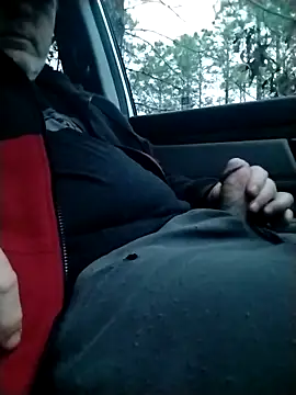 Snapshot of Hotredheadandtoungelasher chatting on 02/20/25, 12:15 Hotredheadandtoungelasher online show from 02/20/25, 12:15