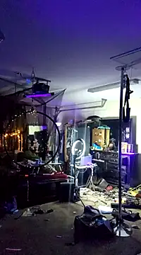 Snapshot of Hotredheadandtoungelasher chatting on 02/25/25, 10:47 Hotredheadandtoungelasher online show from 02/25/25, 10:47