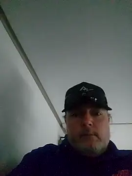 Snapshot of Hotredheadandtoungelasher chatting on 10/27/25, 07:51 Hotredheadandtoungelasher online show from 10/27/25, 07:51