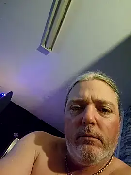 Hotredheadandtoungelasher online show from 12/21/25, 12:34