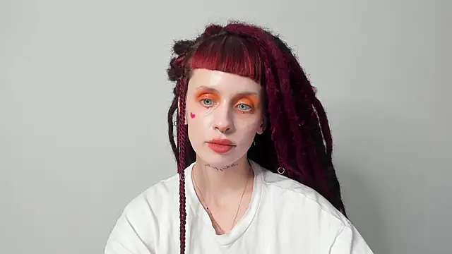 Snapshot of FlowerOfSin2001 chatting on 03/02/25, 06:30 FlowerOfSin2001 online show from 03/02/25, 06:30