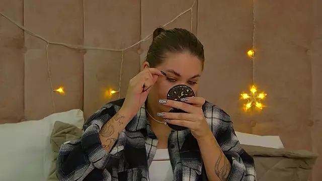 RachelSimpson online show from 12/19/24, 09:28