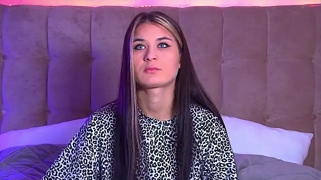 RachelSimpson online show from 02/20/25, 06:13