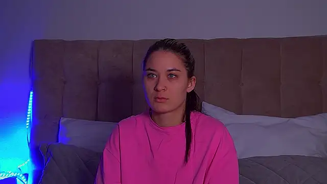 RachelSimpson online show from 03/11/25, 06:30