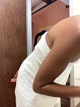 Jasmine FullsShine online show from 11/19/25, 06:41