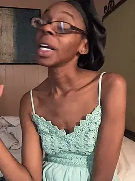 Snapshot of Jasmine_FullsShine chatting on 02/18/26, 03:19 Jasmine FullsShine online show from 02/18/26, 03:19