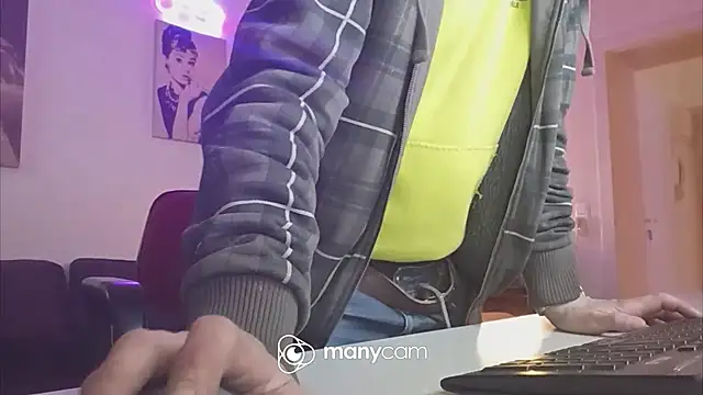 der dino30 online show from 02/23/25, 01:42