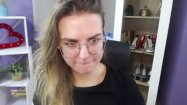 Zoey Erotic online show from 01/11/25, 11:34