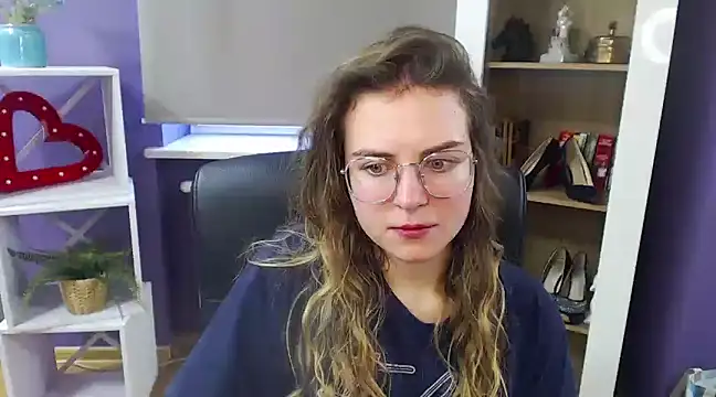 Zoey Erotic online show from 02/03/25, 09:08