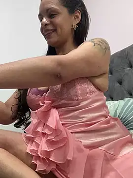 Snapshot of Kataliina chatting on 03/08/25, 05:17 Kataliina online show from 03/08/25, 05:17