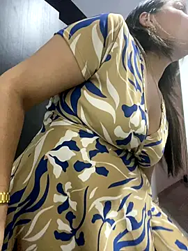 Snapshot of Kataliina chatting on 09/22/25, 08:44 Kataliina online show from 09/22/25, 08:44