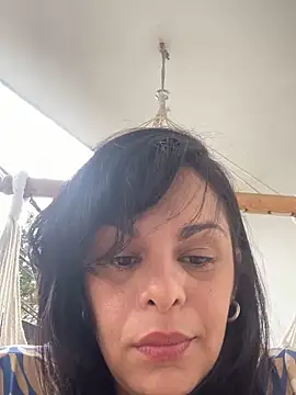 Snapshot of Kataliina chatting on 05/01/26, 02:21 Kataliina online show from 05/01/26, 02:21
