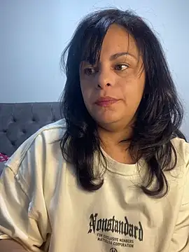 Snapshot of Kataliina chatting on 05/19/26, 04:19 Kataliina online show from 05/19/26, 04:19
