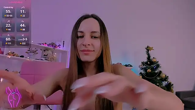 Snapshot of Alice_in_the__Wonderland chatting on 01/01/25, 09:41 Alice in the Wonderland online show from 01/01/25, 09:41