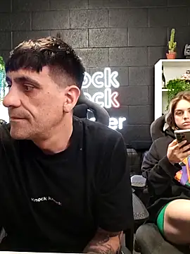 Elnonoykeila77 online show from 11/11/25, 10:21