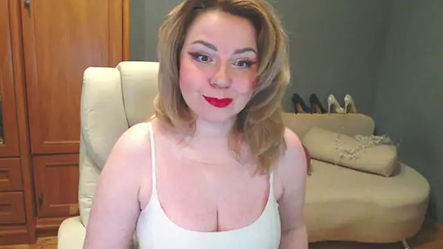 Cute sun online show from 05/16/26, 11:42