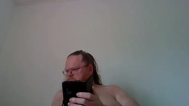 Snapshot of Kaappi1967 chatting on 07/10/26, 12:30 Kaappi1967 online show from 07/10/26, 12:30
