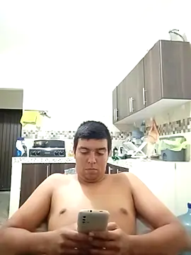 Chocolatinajet online show from 11/28/25, 12:57