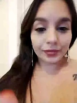 Snapshot of piiruwx chatting on 12/07/24, 11:45 piiruwx online show from 12/07/24, 11:45