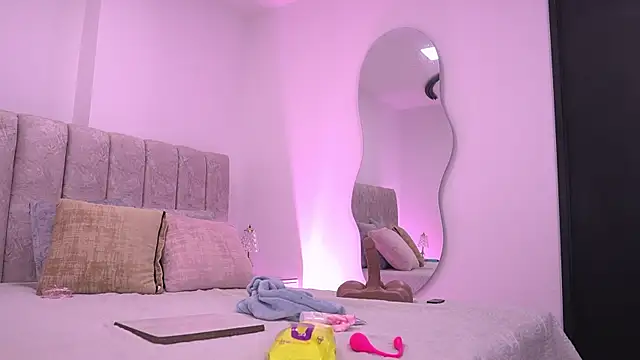 violeta aroca online show from 01/08/26, 03:09