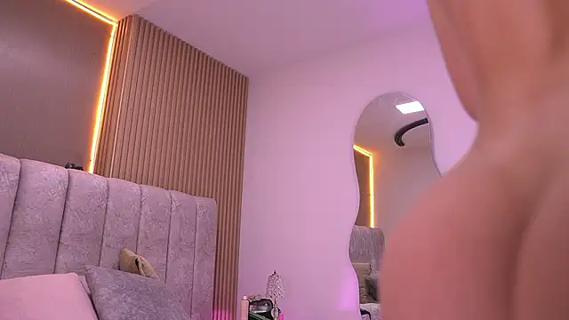 violeta aroca online show from 02/21/26, 03:07