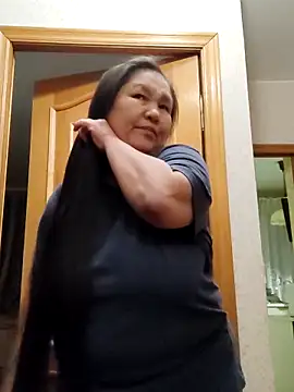 Zulfiya Bruce online show from 03/01/25, 03:49