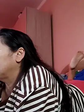 Zulfiya Bruce online show from 10/29/25, 12:18