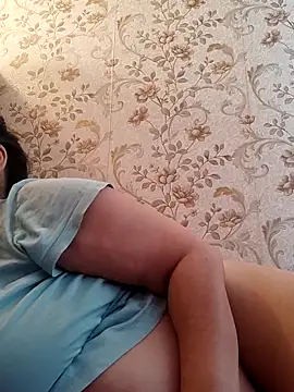 Snapshot of Zulfiya_Bruce chatting on 02/20/26, 06:26 Zulfiya Bruce online show from 02/20/26, 06:26