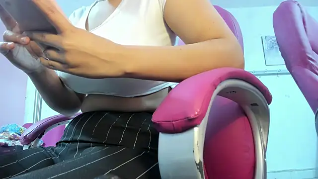 CAMILA--REY online show from 12/22/25, 11:29