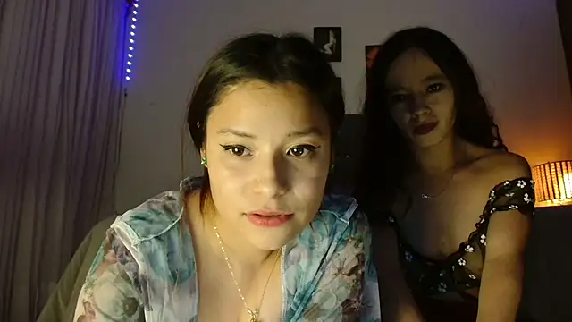 3littleschoolteens online show from 11/30/25, 08:40