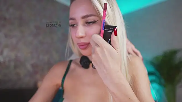 misstics  online show from 10/25/25, 03:51