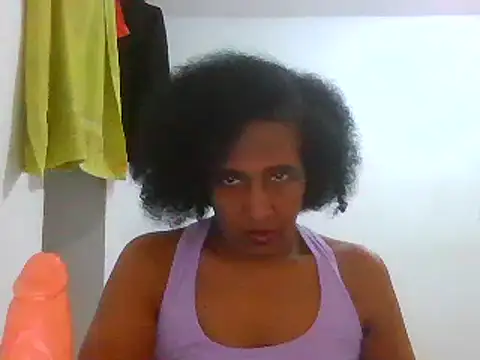 Snapshot of Aishamara chatting on 02/26/25, 04:36 Aishamara online show from 02/26/25, 04:36