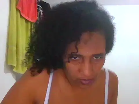 Snapshot of Aishamara chatting on 03/07/25, 06:13 Aishamara online show from 03/07/25, 06:13