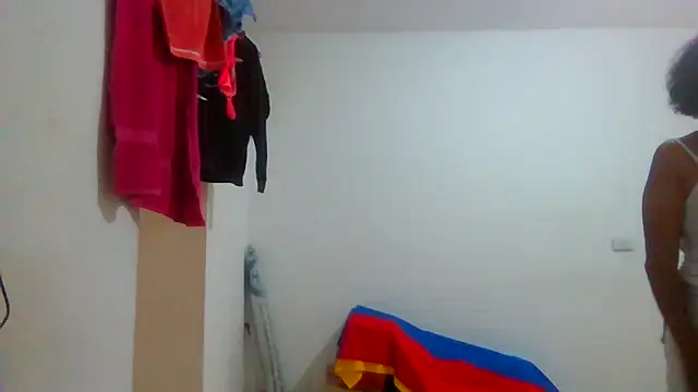 Snapshot of Aishamara chatting on 09/18/25, 06:54 Aishamara online show from 09/18/25, 06:54