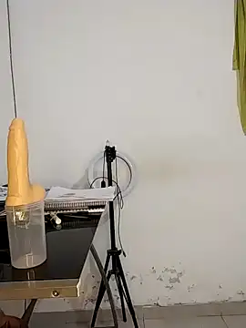 Snapshot of Aishamara chatting on 02/22/26, 12:45 Aishamara online show from 02/22/26, 12:45