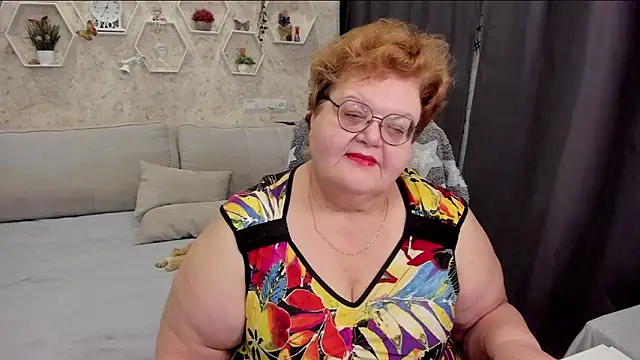 Snapshot of _big_love_ chatting on 03/22/25, 08:26  big love  online show from 03/22/25, 08:26