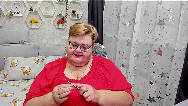 Snapshot of _big_love_ chatting on 10/30/25, 03:24  big love  online show from 10/30/25, 03:24