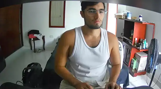 Snapshot of lechero226 chatting on 01/23/25, 07:18 lechero226 online show from 01/23/25, 07:18