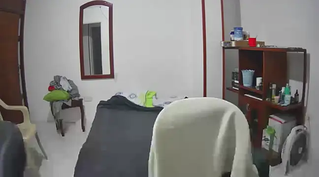 Snapshot of lechero226 chatting on 02/26/25, 04:36 lechero226 online show from 02/26/25, 04:36