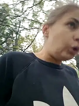 Keli Jessi online show from 10/30/25, 02:29