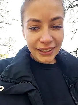 Keli Jessi online show from 11/14/25, 09:52