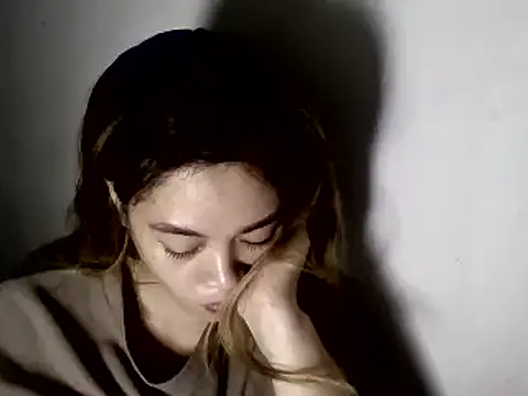 Snapshot of pinay4uwithagoodheart chatting on 12/14/24, 08:34 pinay4uwithagoodheart online show from 12/14/24, 08:34